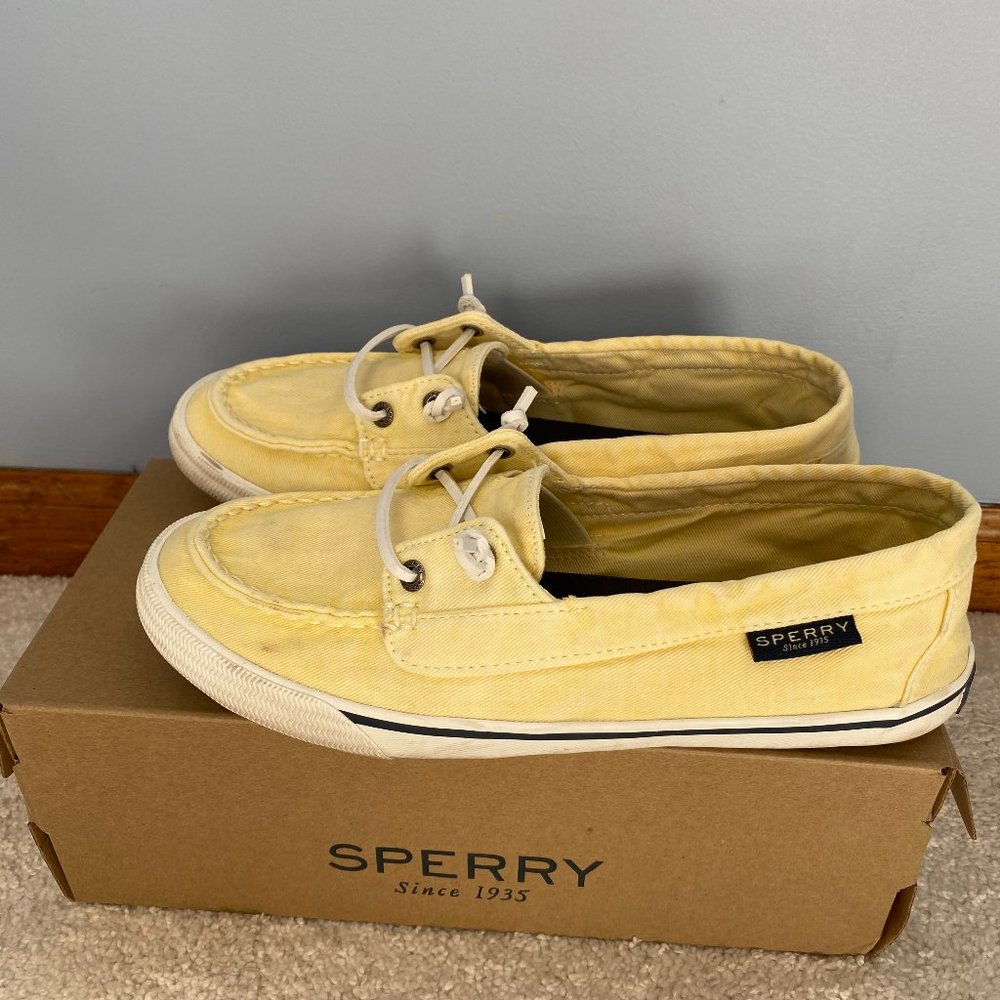 Sperry Top Sider LOUNGE AWAY Canvas boat shoe Size 8 YELLOW